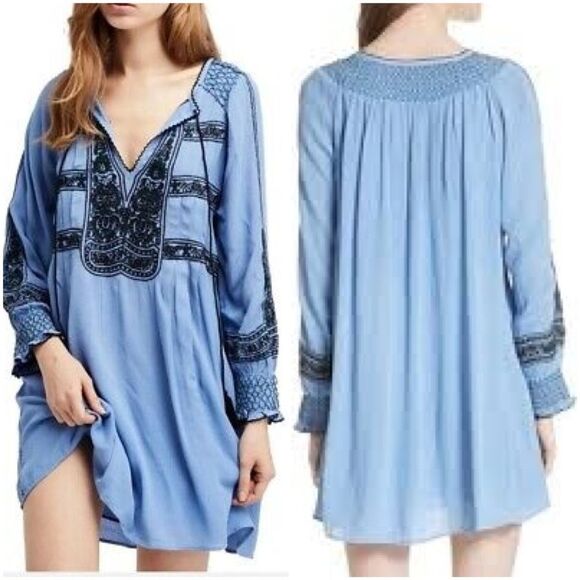 Free People Sz L Wind Willow oversized embroidered shirred mini dress boho blue - Picture 1 of 11